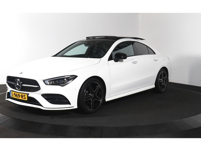 Mercedes-Benz CLA-Klasse - 180 Business Solution AMG