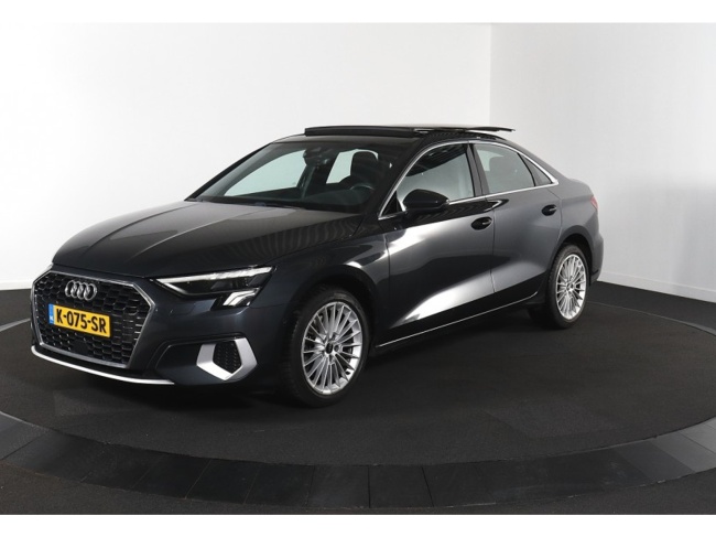 Audi A3 - Limousine 30 TFSI Business edition