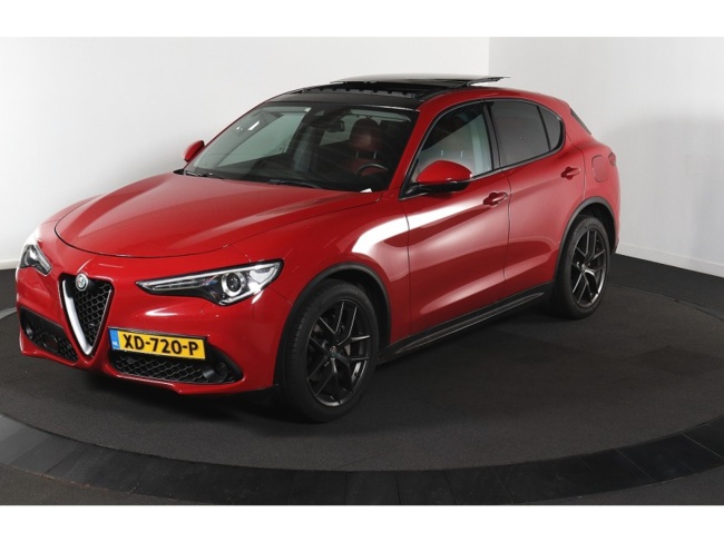 Alfa Romeo Stelvio - 2.2d Super