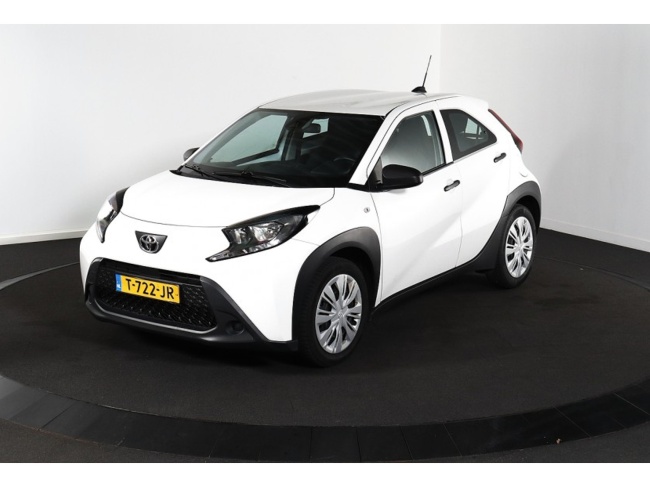 Toyota Aygo-X - 1.0 VVT-i MT