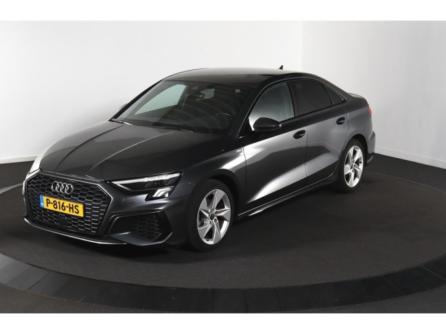 Audi A3 - Limousine 30 TFSI S edition