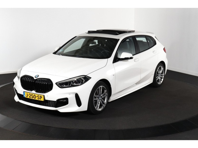 BMW 1 Serie - 118 I Executive Edition