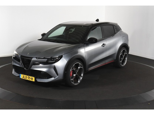 Alfa Romeo Junior - Elettrica Veloce 54 kWh