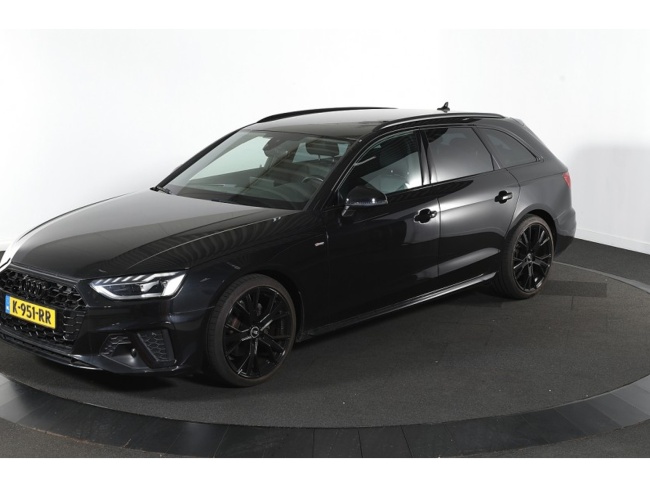 Audi A4 - Avant 35 TFSI S edition