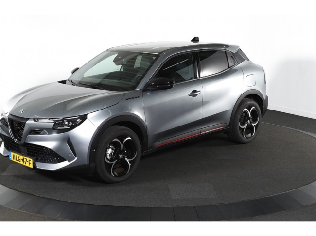 Alfa Romeo Junior - 1.2 Turbo Hybrid Ibrida Speciale