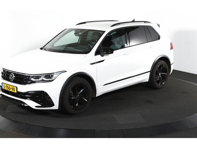 Volkswagen Tiguan - 1.5 TSI Elegance DSG Pano