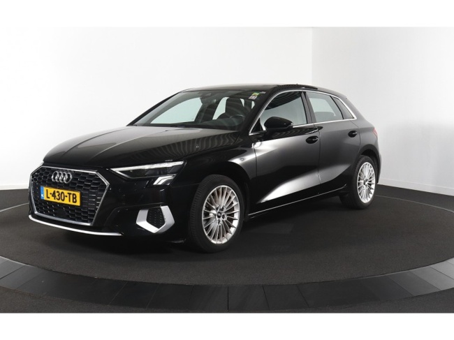 Audi A3 - Sportback 30 TFSI Advanced edition